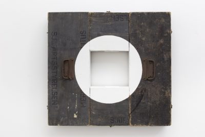 Kari Cavén: Merenkurkku, 2017
mixed media
61 x 67 x 10 cm